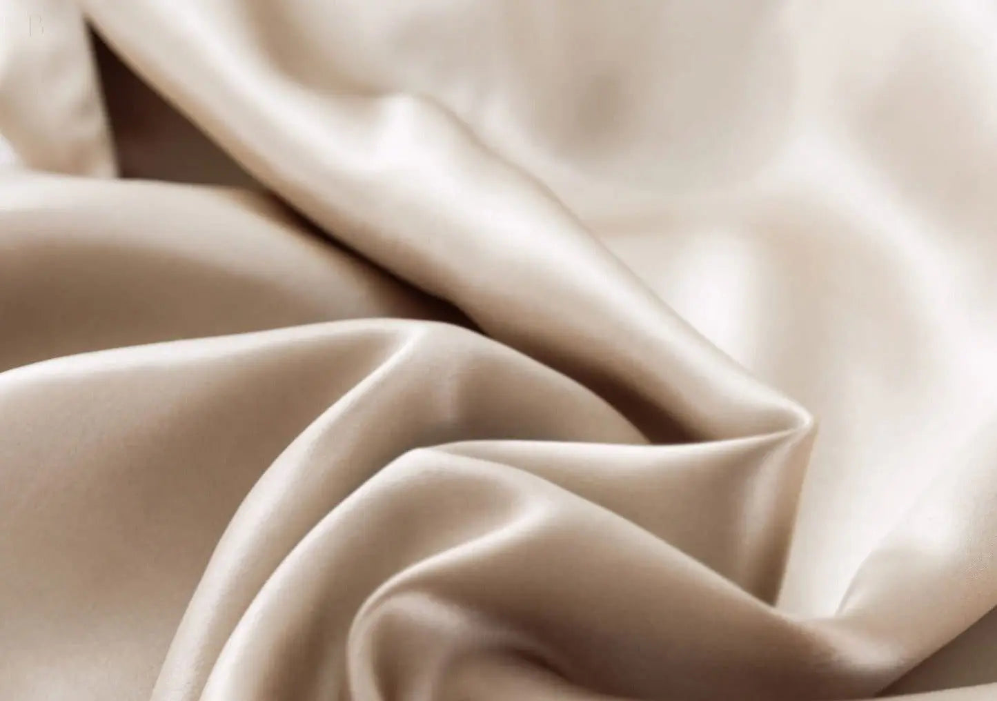 100% Mulberry Silk Pillowcase BloomIris